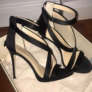 Elegant black heels by Vince Camuto